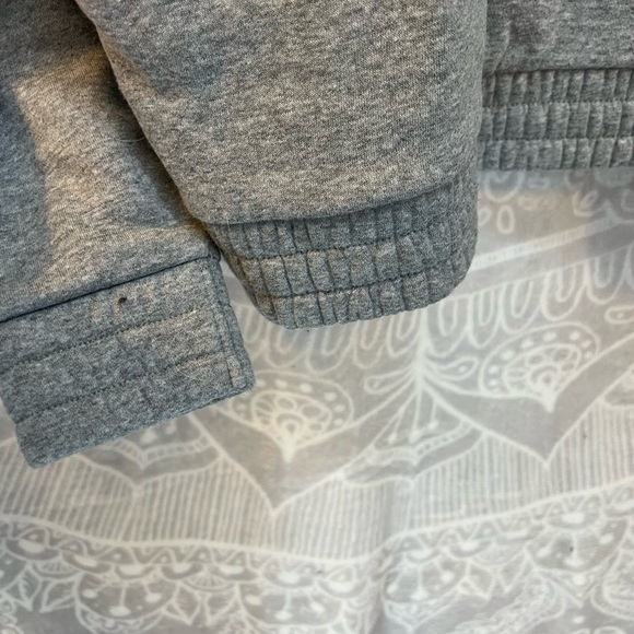 EUC ADORABLE COLOR BLOCK CHEVRON CUTE CUFF HEMLINE SWEATSHIRT L LARGE - Picture 3 of 10